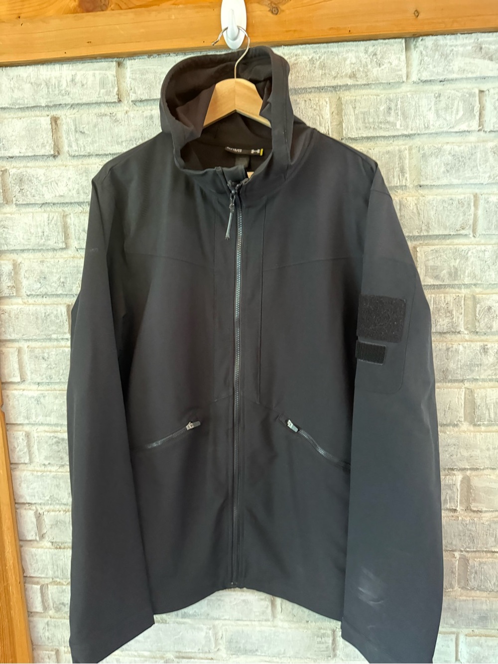 Under Armour Black Hooded Softshell Performance Jacket